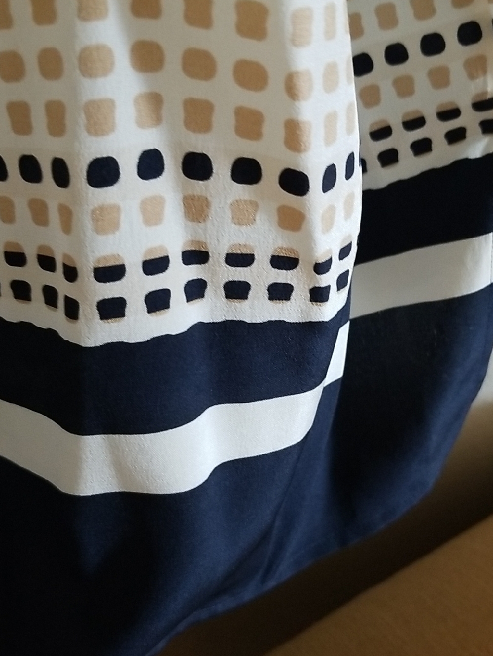 Vince Silk Top - Picture 8 of 8